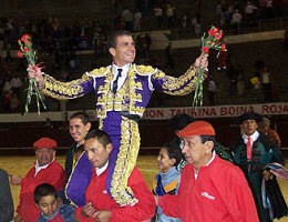 files//avalero/famoso.jpg - 24391 b