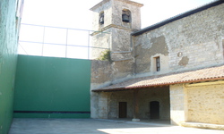 fronton250x150.jpg
